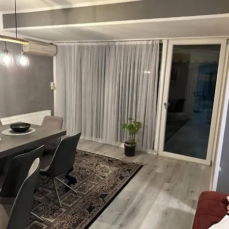 Reihenhaus Zum Ausruhen ボン