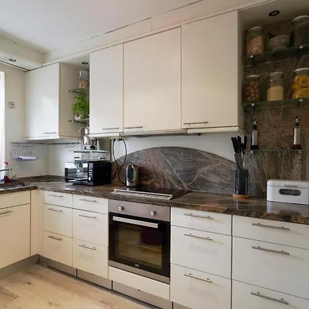 Reihenhaus Zum Ausruhen ボン